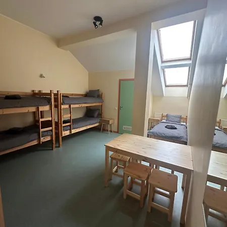 Maidla Hostel Vandrerhjem *